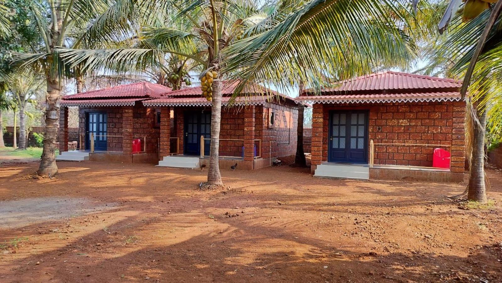Saka Kadams Home Stay Guhāgar Eksteriør bilde